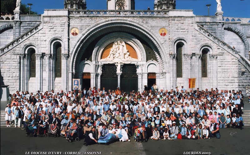 Photo Lourdes2005 EvryCorbeilEssonnes Diocèse Vignette