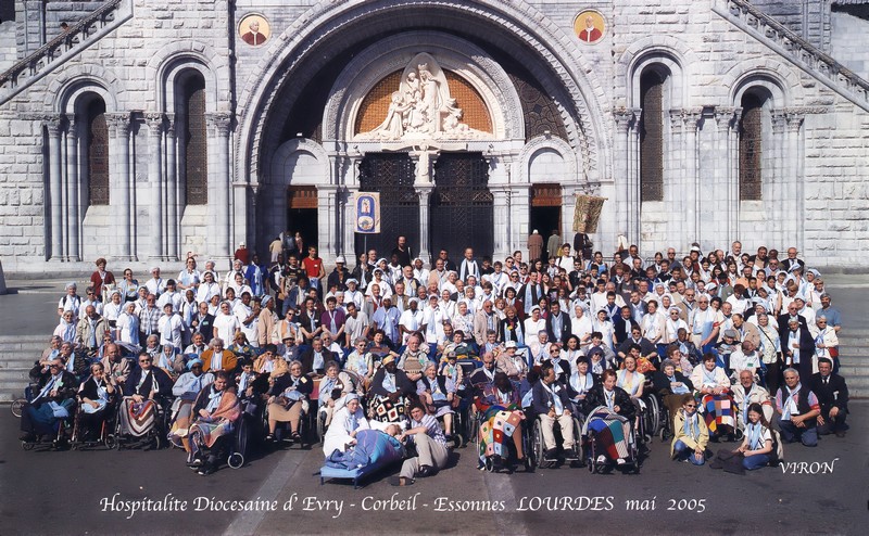 Photo Lourdes2005 EvryCorbeilEssonnes Hospitalité Vignette